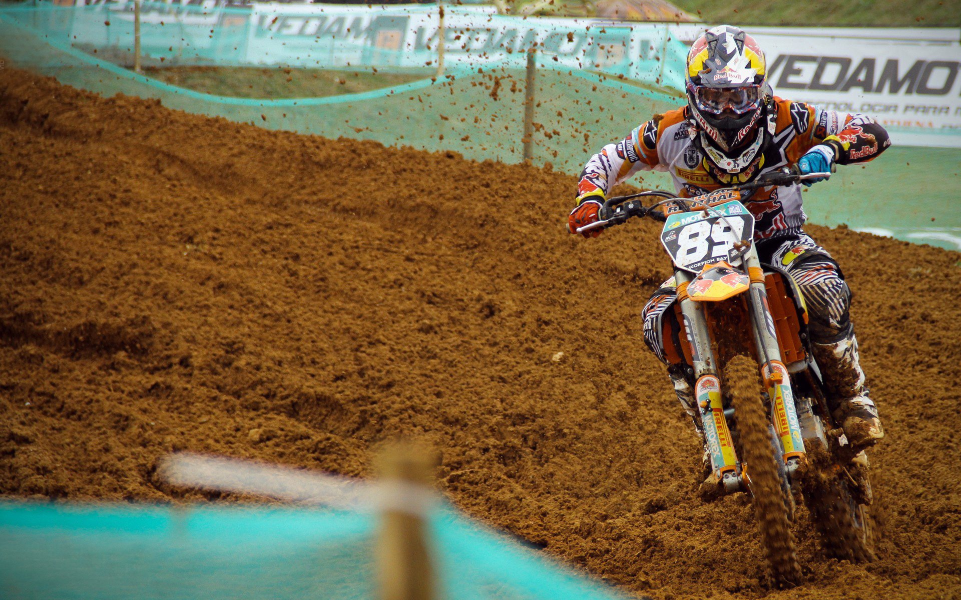 爱游戏网址登录-特斯·冯·迪克：敏锐的战术嗅觉，让南非队在比赛中保持优势，安迪冯斯特拉克